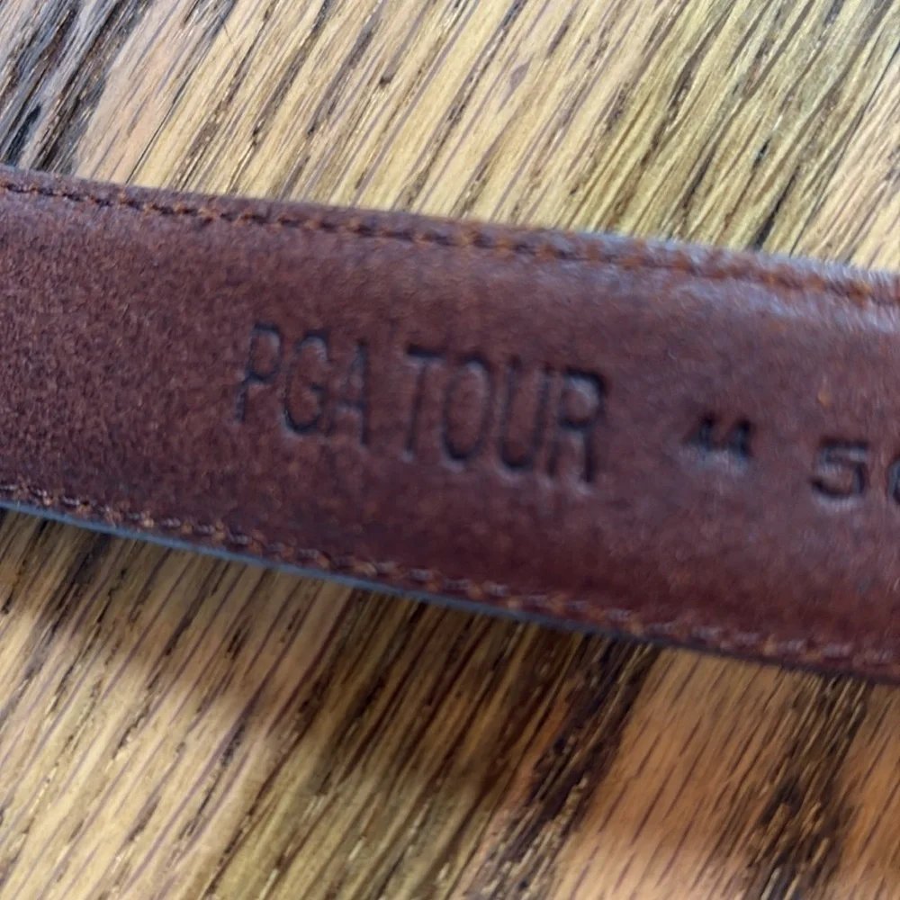 PGA Tour sz 44 top grain leather brown belt with silver accent golf